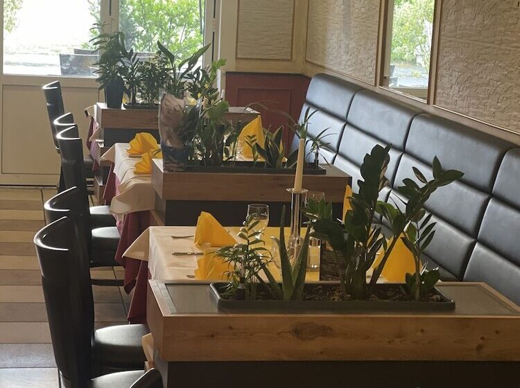 Отель Restaurant Villa Romana