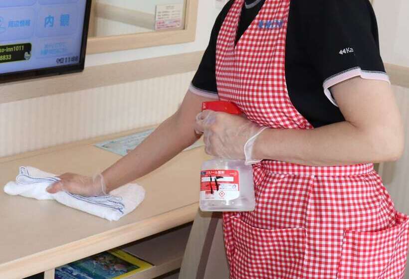 Отель Toyoko Inn Saikyosen Kitatodaeki Higashiguchi