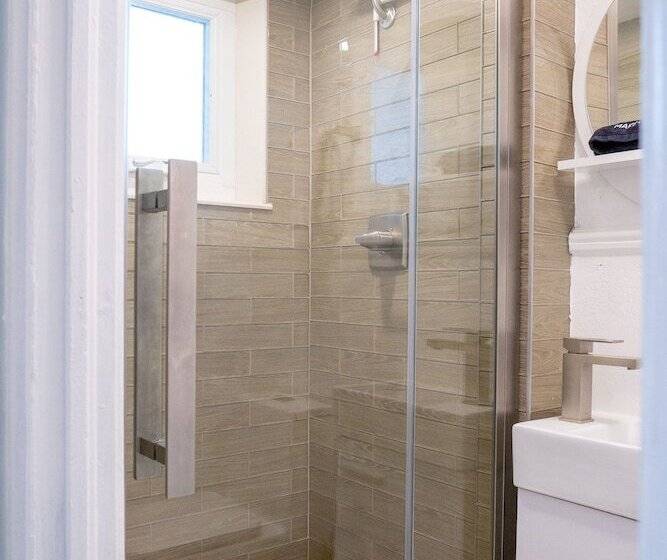 فندق على الطريق Little Canyon Inn