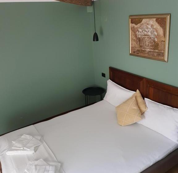 膳宿费 Casa Apusul Soarelui