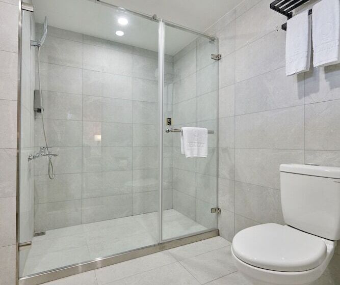 پانسیون Comma Boutique