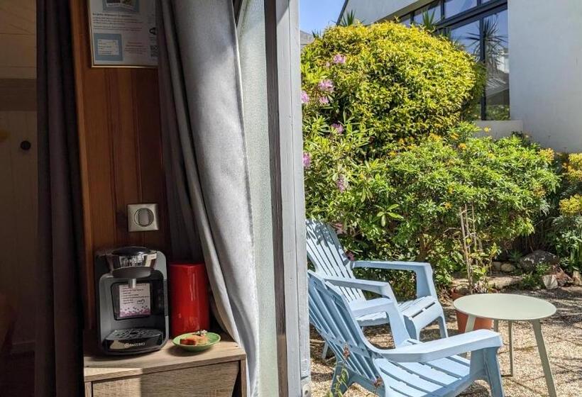 Пансион Le Petit Ecrin, 80 M De La Mer