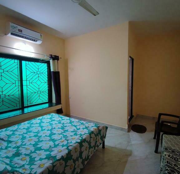 پانسیون Solana Place