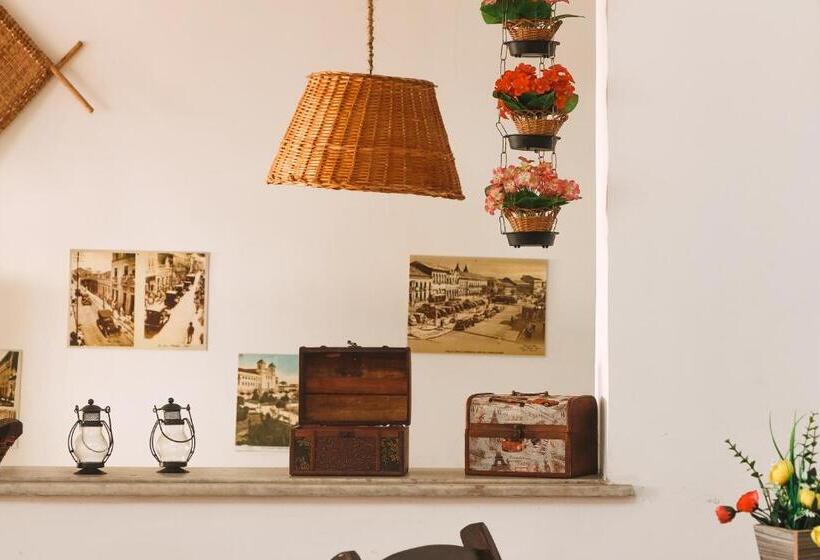 بنسيون Solar Dos Poetas