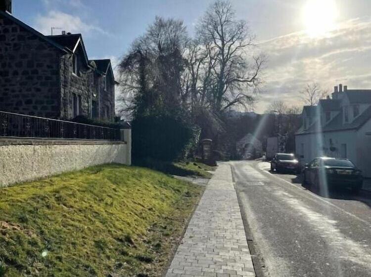 膳宿费 Taynuilt Guest House