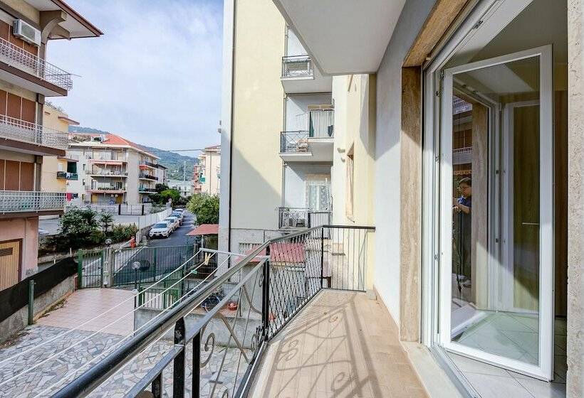 White Flower 250mt From Sea