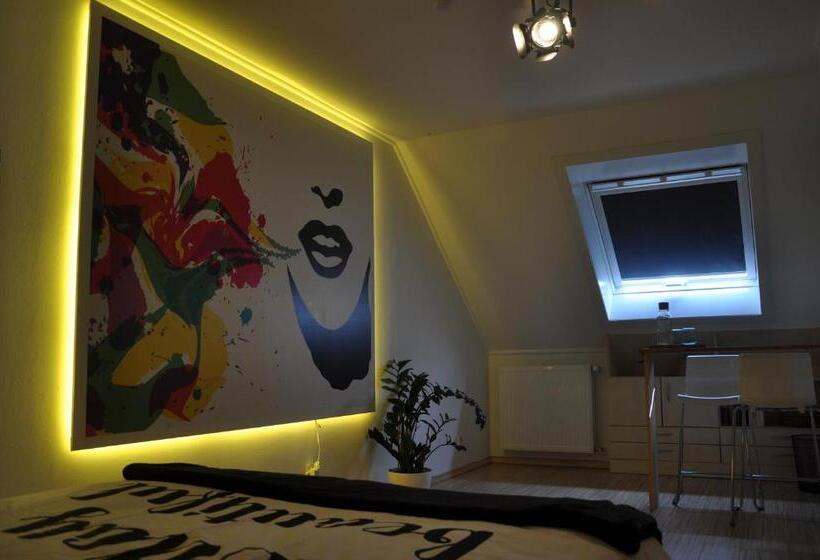 ベッドアンドブレックファースト Sleep Inn Bed&breakfast