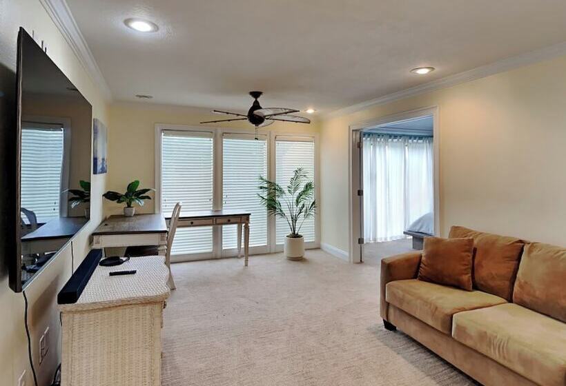 Buena Vida Townhomes By Southern Vacation Rentals