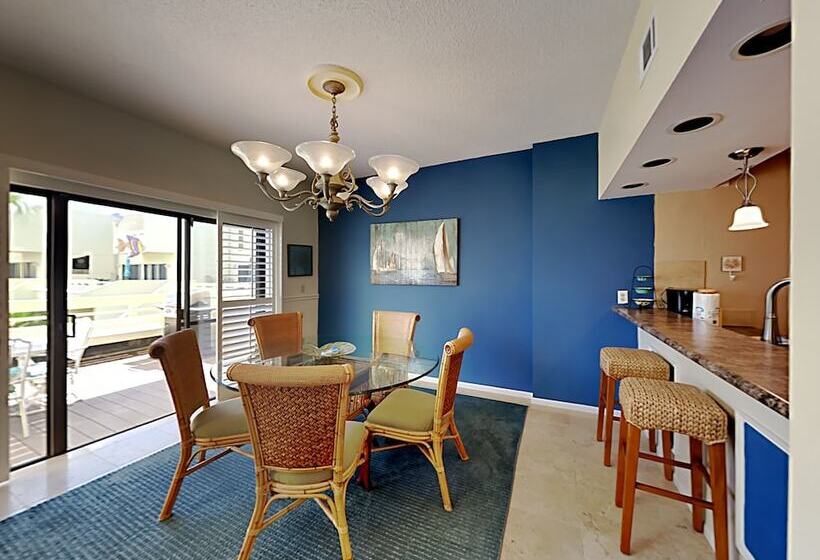 Buena Vida Townhomes By Southern Vacation Rentals
