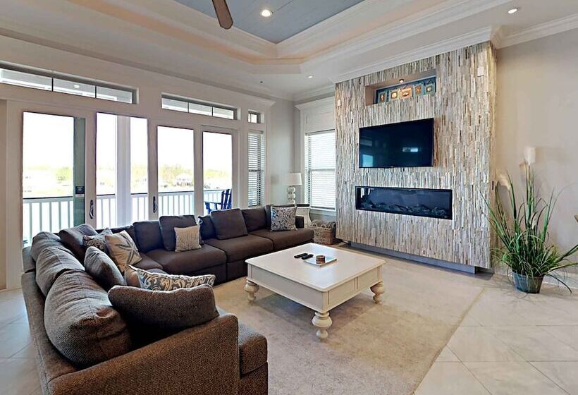 Driftwood Dreams Oba