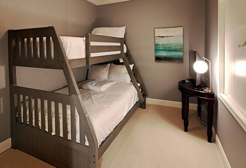 Gulf Place Spires #16b   Relaxation Station