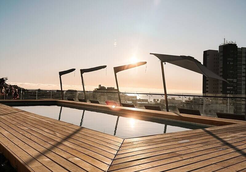 Home Suite Hotels Station House