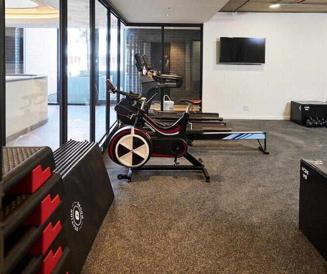 Home Suite Hotels Station House