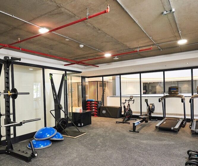 Home Suite Hotels Station House