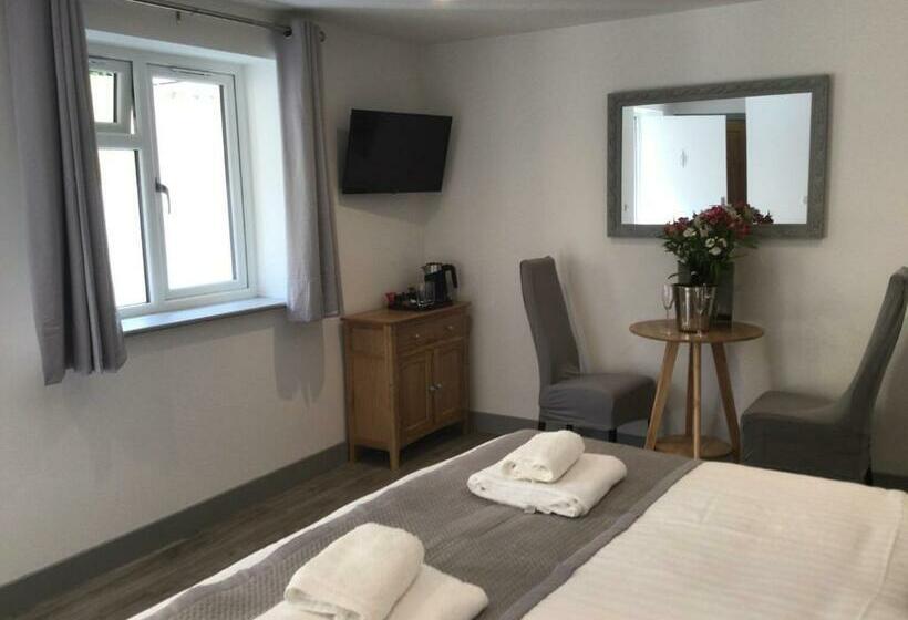 בית מלון כפרי Hunters Lodge