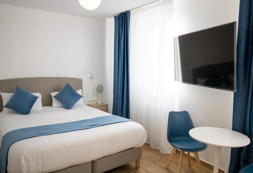 ホテル Les Rebelles