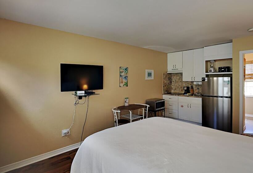 Moonlight Beach Villa By Southern Vacation Rentals