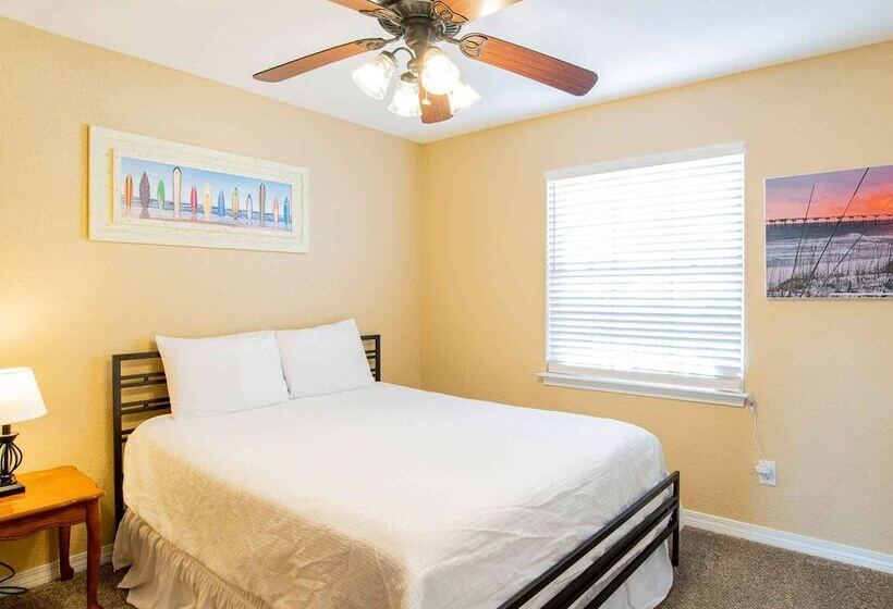 Moonlight Beach Villa By Southern Vacation Rentals