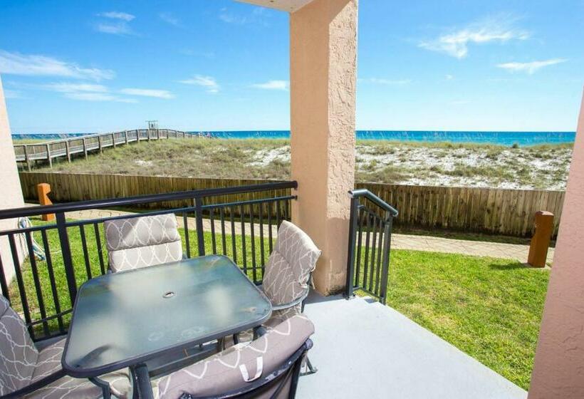 Navarre Towers   107