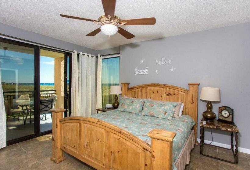 Navarre Towers   107