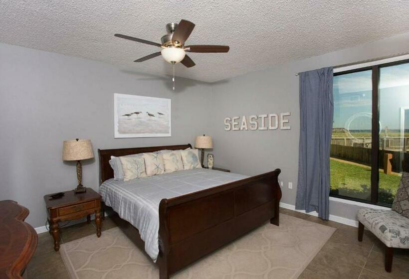 Navarre Towers   107