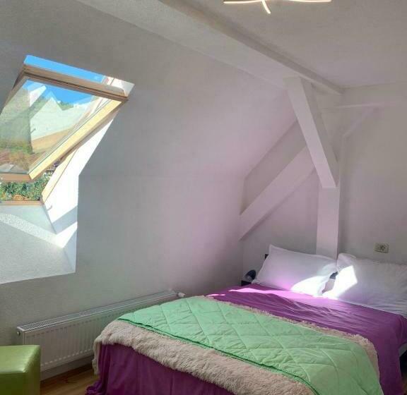 بنسيون Casa Ardeleana