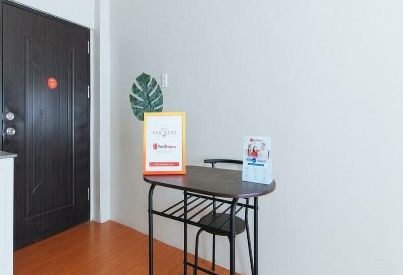 בית מלון כפרי Reddoorz Plus @ Conclave  Davao City