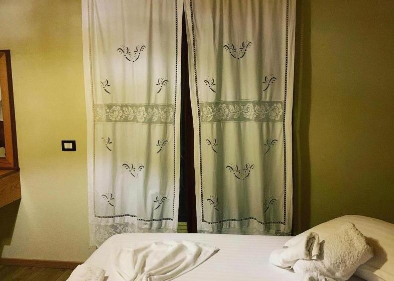 הוסטל Bujtina Te Xhako