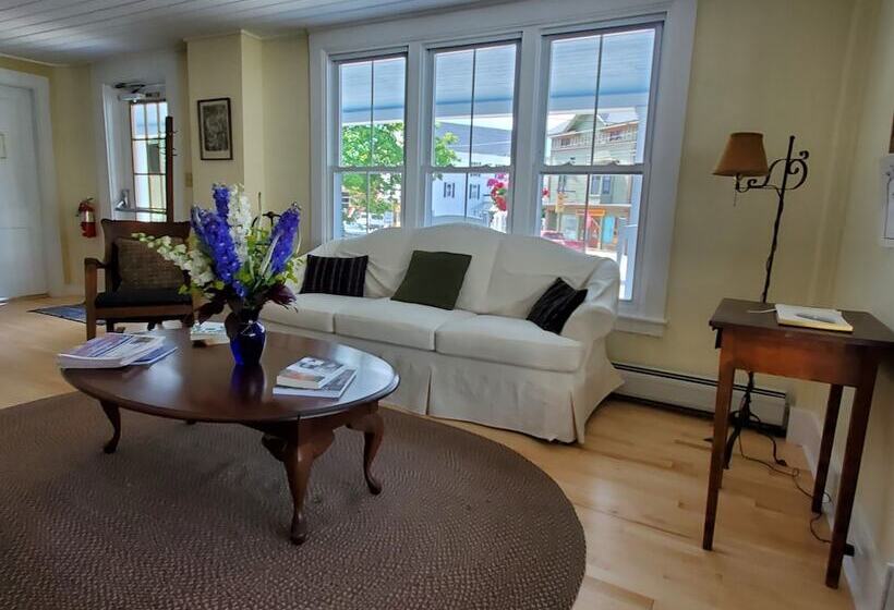 فندق صغير The Cornish Inn