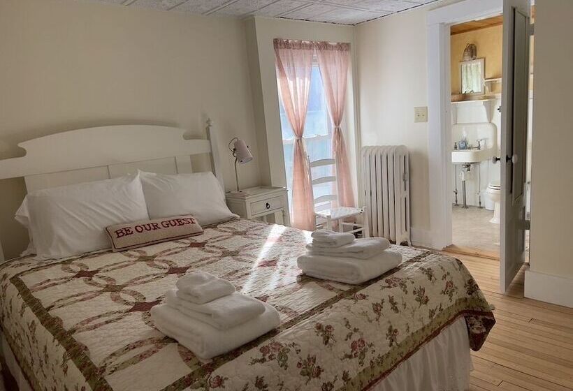 فندق صغير The Cornish Inn