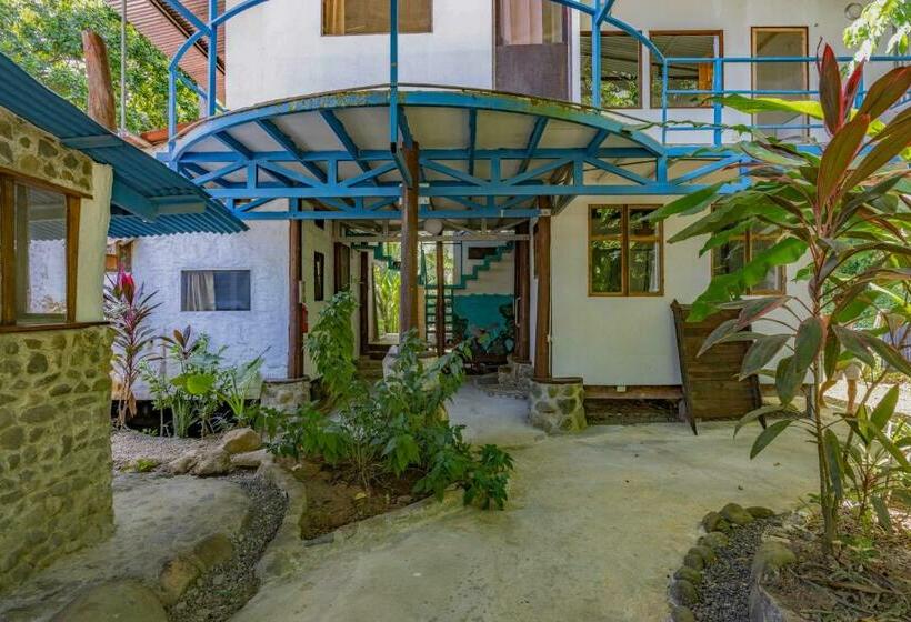 فندق صغير Uvita River Guesthouse