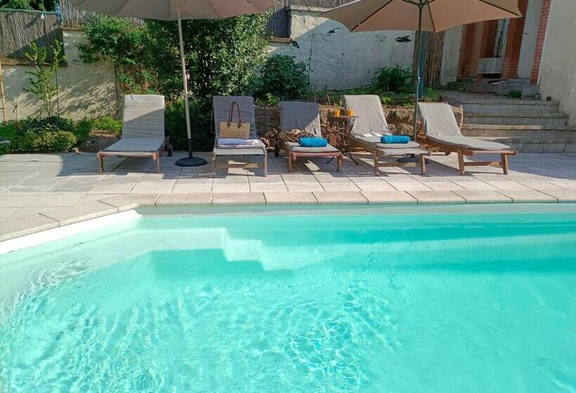 민박 Château D Arfeuilles Chambres Et Tables D Hôtes