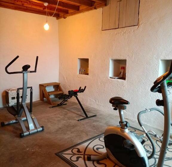 민박 Château D Arfeuilles Chambres Et Tables D Hôtes