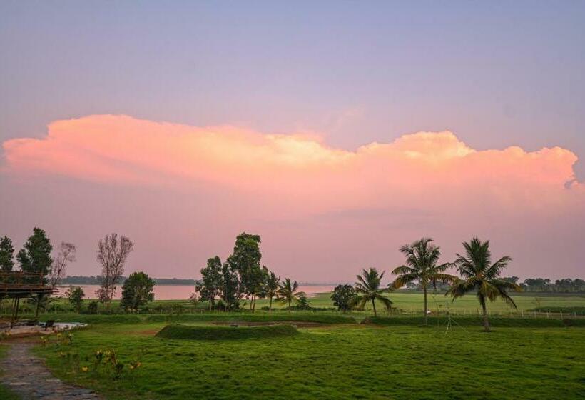 צימר Fireflies Kabini