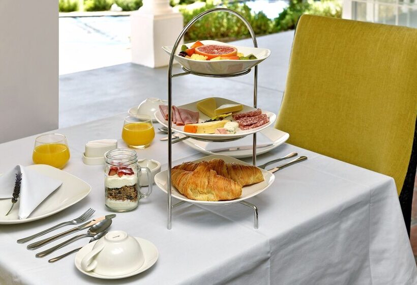 تختخواب و صبحانه Mirabelle Guesthouse