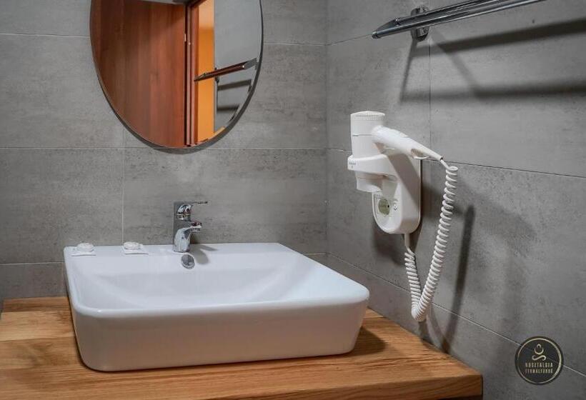 ベッドアンドブレックファースト Nosztalgia Resort