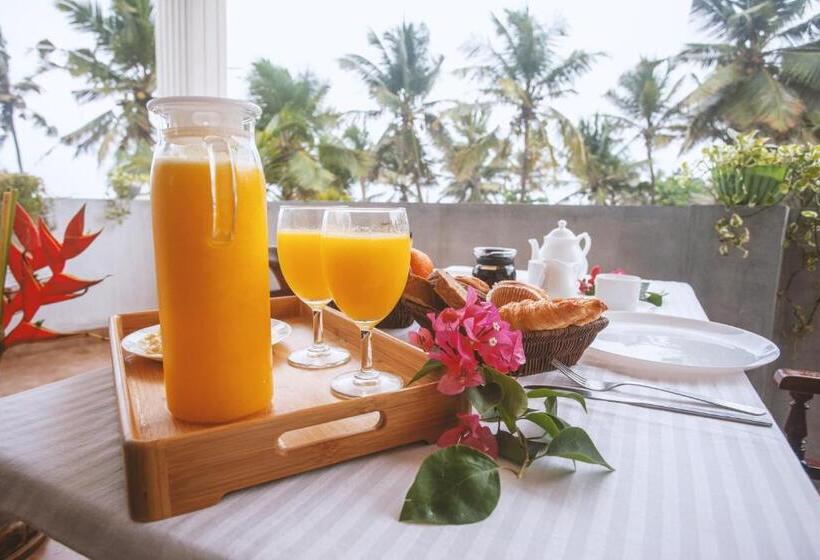 تختخواب و صبحانه Santa Maria, Trivandrum An Airport Boutique By The Sea