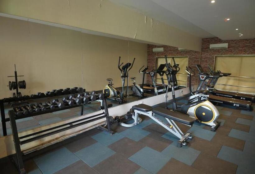 Greenleaf The Resort & Spa, Ganpatipule