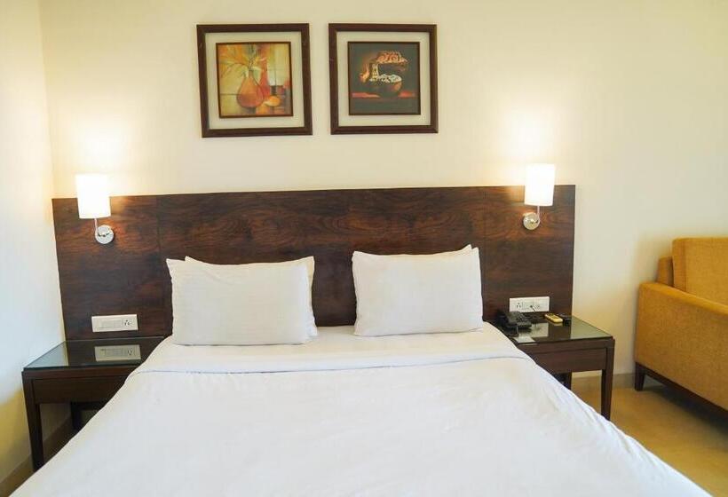 Greenleaf The Resort & Spa, Ganpatipule