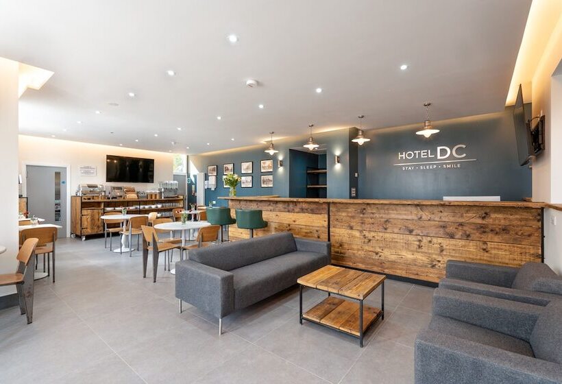 בית מלון כפרי Dc, Stratford