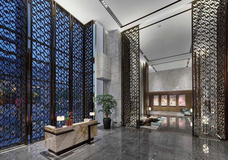 Отель Hilton Foshan Shunde