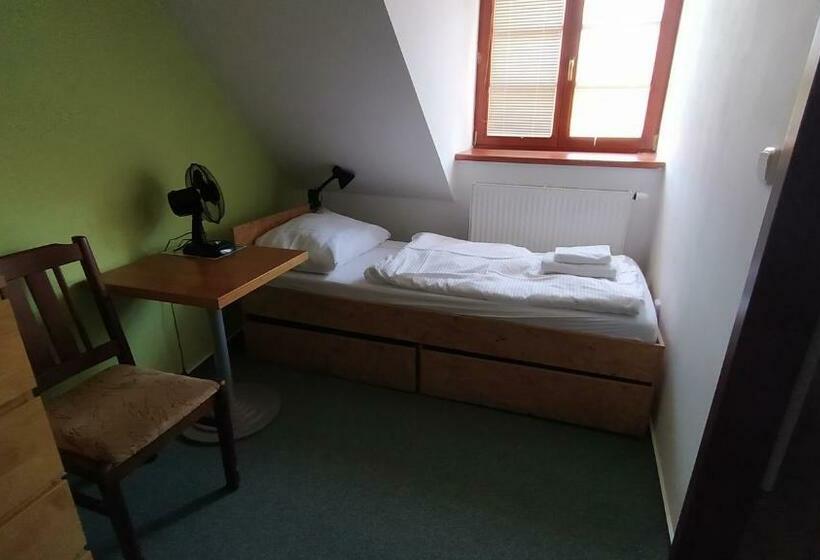 호텔 Hospodářský Dvůr Bohuslavice