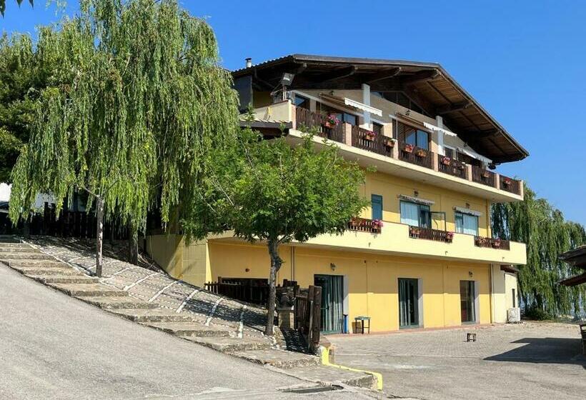 בית מלון כפרי Il Salice