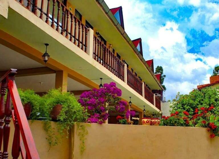 فندق Mi Pueblito Lodge
