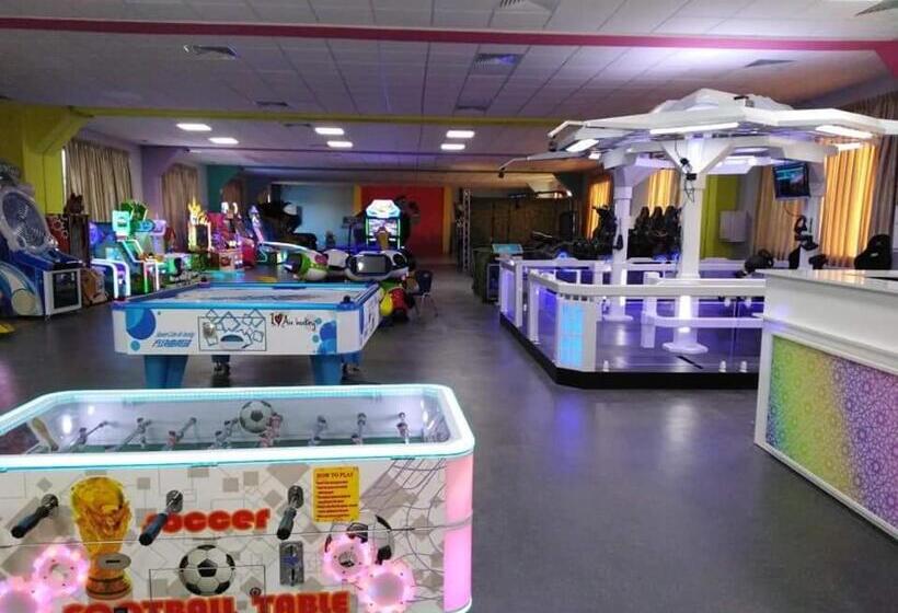 Отель Oriental Palace By Agora Complex