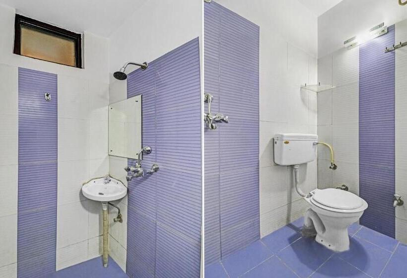 فندق Oyo Flagship 90120 Shaurya