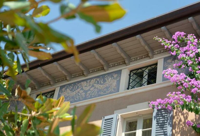 호텔 Villa Delle Palme