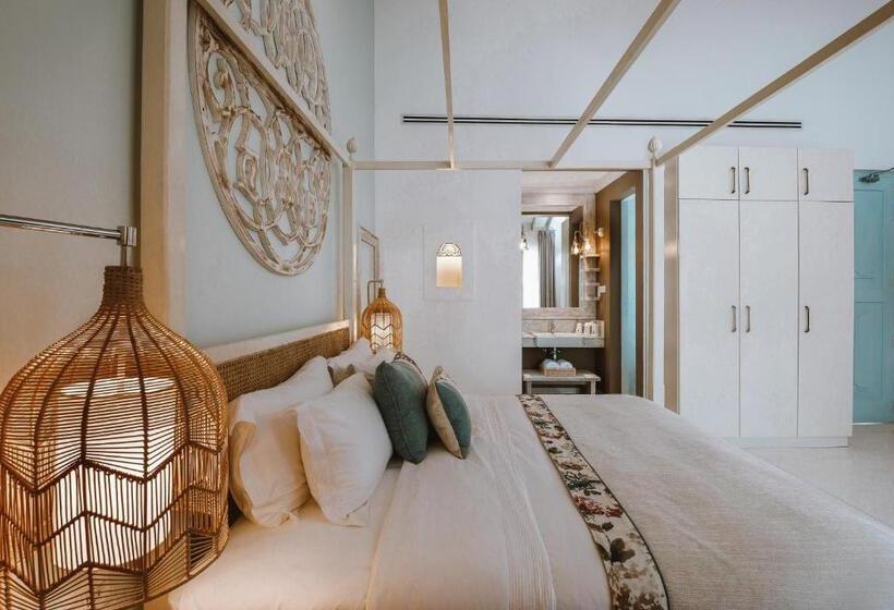 Отель Villa Selenya