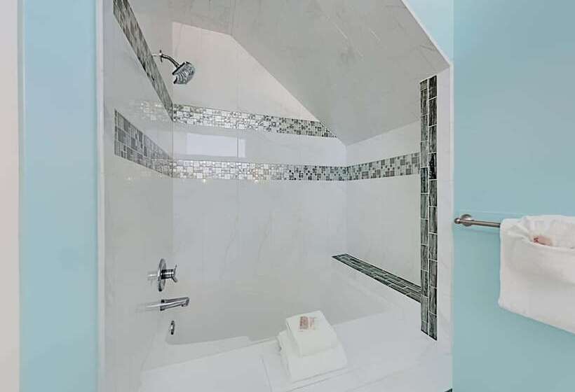 Mural Manor On Ponce