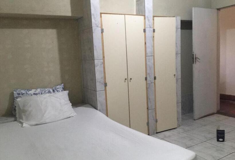 ペンション Guest House Bh